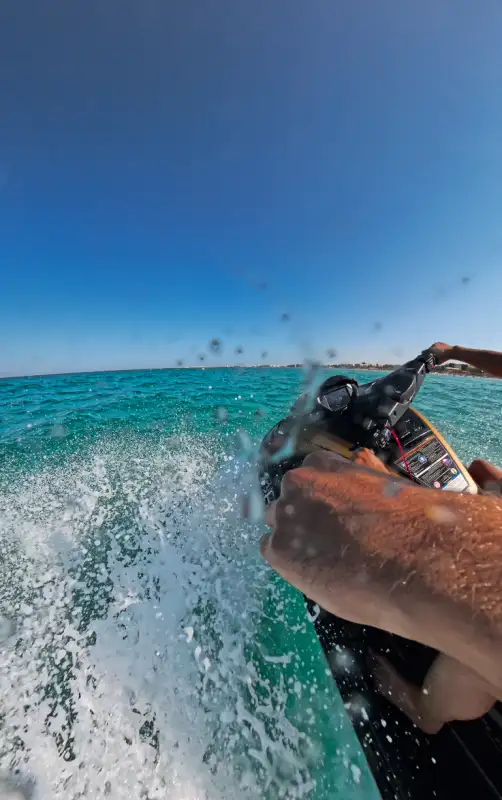 Photo 1 de Jet Ski - 15min d'Adrenaline