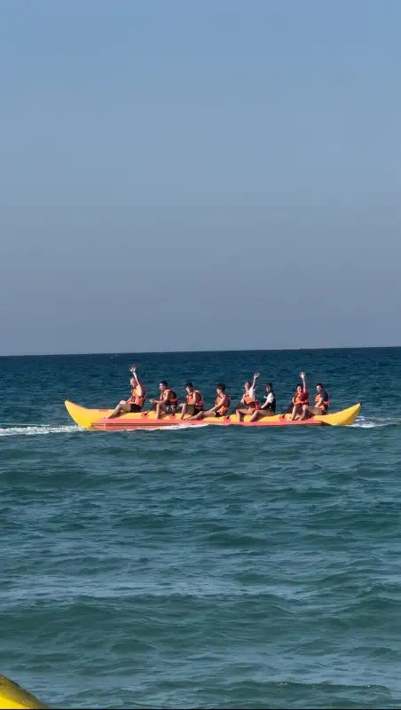 Photo 1 de Banane Tractée - Dose de Fou Rire !