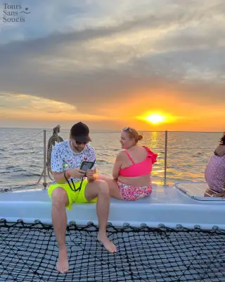 Croisière en catamaran de luxe et baignade dans les eaux cristallines de Djerba