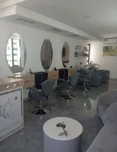 Logo de Misk Beauty Lounge